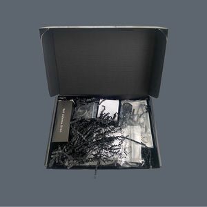 ⚫️ THE BLACK BOX PERSONAL SAFETY KIT ⚫️